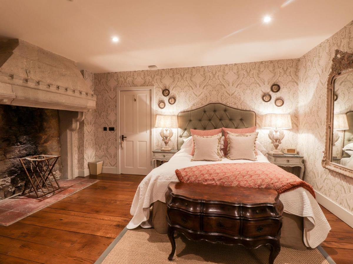 Battel Hall Maidstone Buitenkant foto